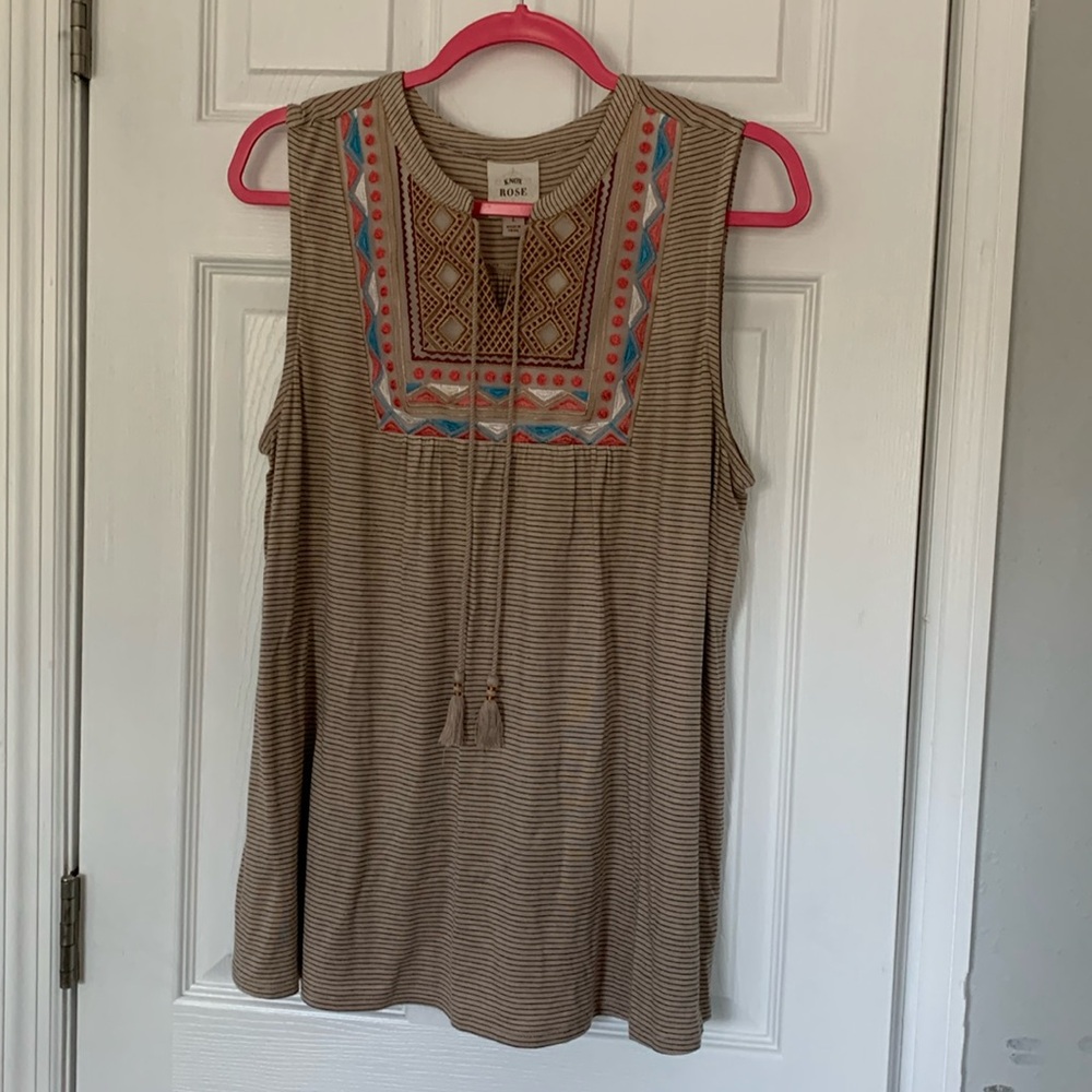 Sleeveless Knox Rose top